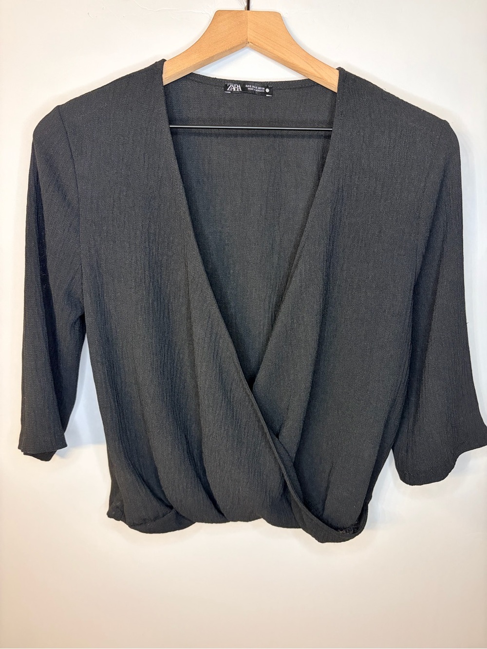 Zara Women’s Black Textured Faux Wrap 3/4 Length Sleeve Top, Size Small